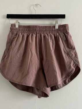Vitality Breeze Run Short / Mocha